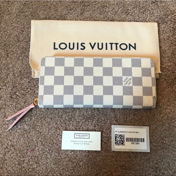 Louis Vuitton Handbags - Sold!!
